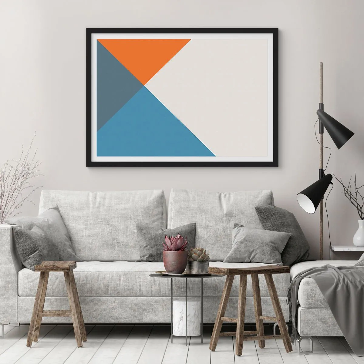 Plakat w czarnej ramie - Geometryczne trójkąty w odcieniach błękitu i pomarańczy - 70x50cm - Pod kątem… - Nowoczesna dekoracja ścienna do salonu i sypialni ARTTOR