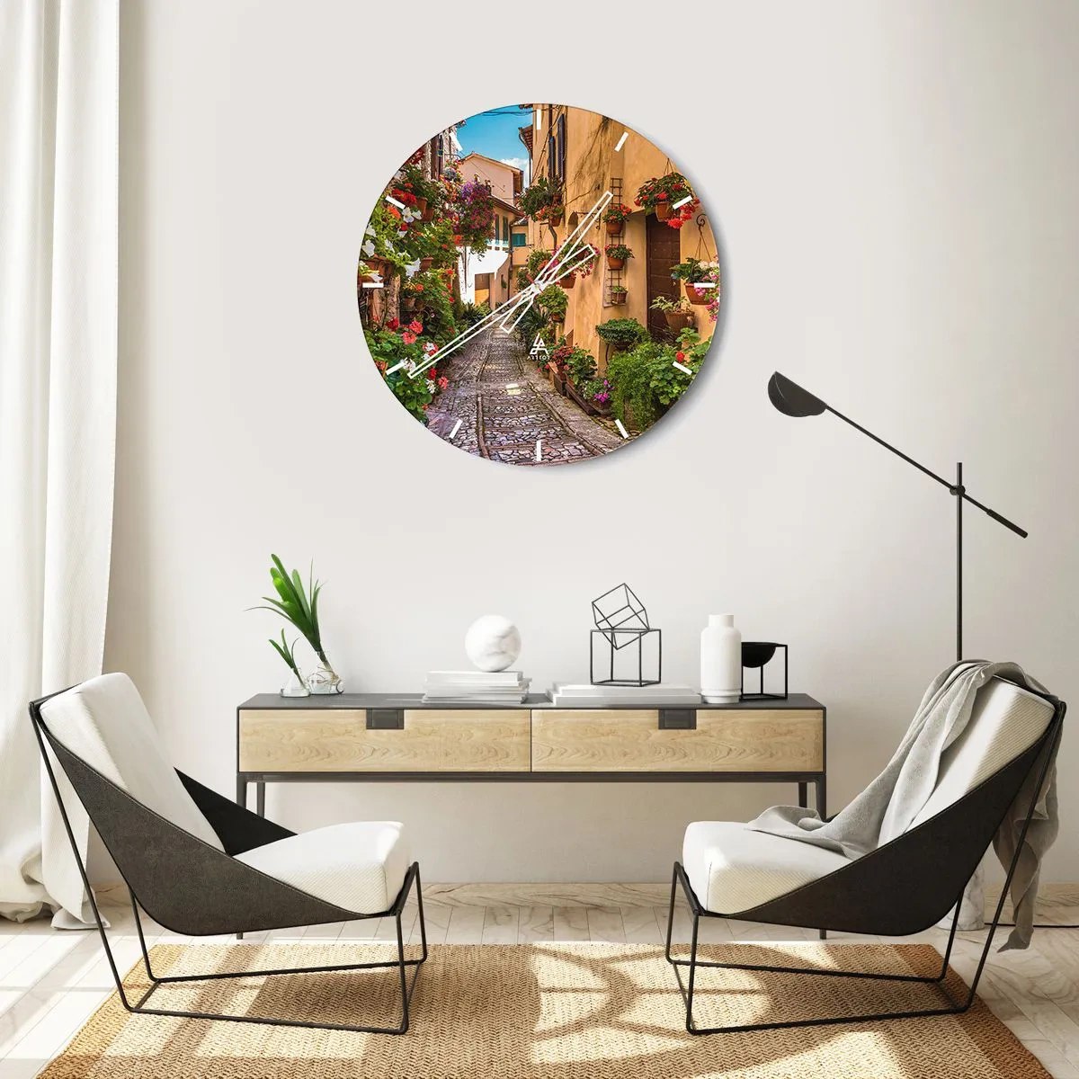 Zegar ścienny - Malowniczy zaułek z kamiennym chodnikiem i kwiatami - 30x30cm - Włoski zaułek - Nowoczesna dekoracja ścienna do salonu, kuchni i sypialni ARTTOR