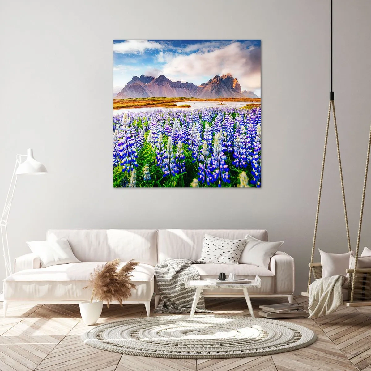 Obraz na płótnie - Siła i surowość obok łagodności - 50x50 cm