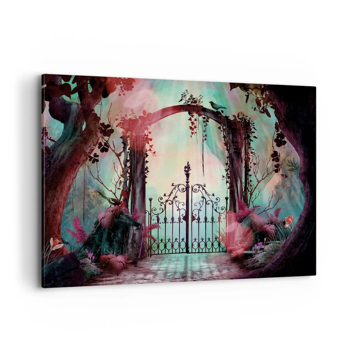 Obraz na płótnie - Magiczne wejście z kutą bramą w otoczeniu tajemniczej roślinności - 120x80cm - Tajemniczy ogród - Nowoczesna dekoracja ścienna do salonu, kuchni i sypialni ARTTOR