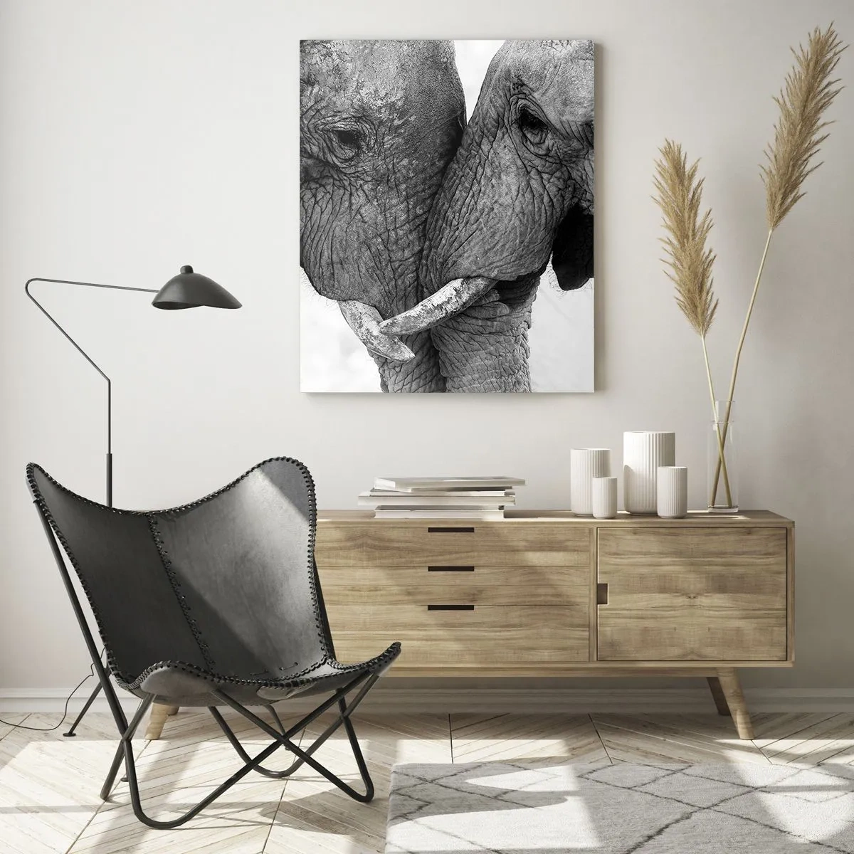 Obraz na szkle - Dwa słonie stykające się czołami w czerni i bieli - 50x70cm - Serdeczne wyznanie - Nowoczesna dekoracja ścienna do salonu, kuchni i sypialni ARTTOR