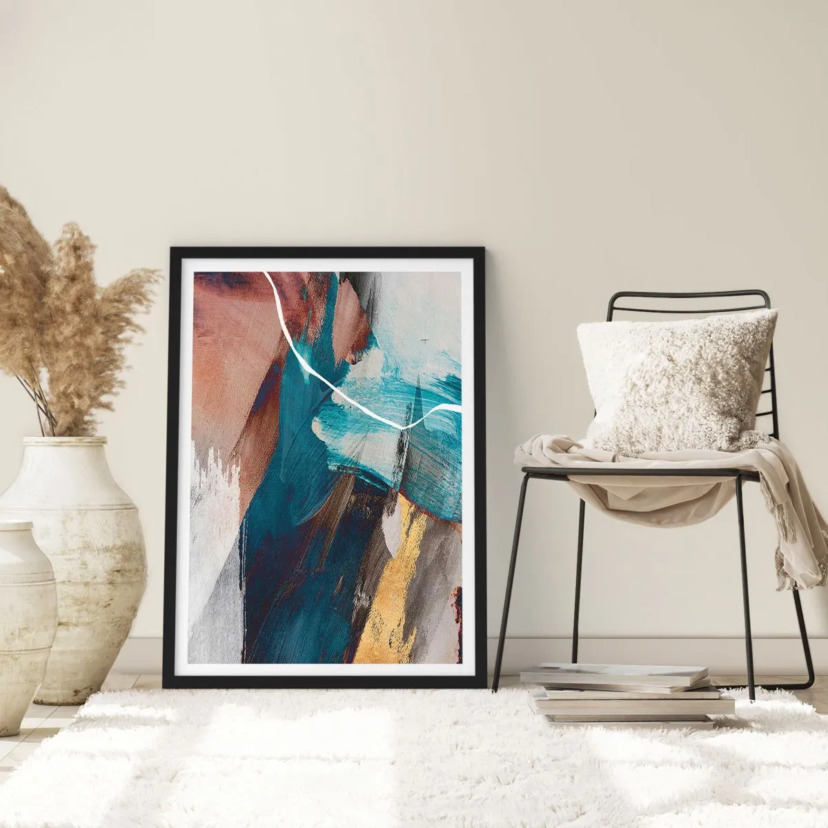 Plakat w czarnej ramie - Ekspresyjna abstrakcja w odcieniach niebieskiego i złota - 50x70cm - Z rozmachem i energicznie - Nowoczesna dekoracja ścienna do salonu i sypialni ARTTOR