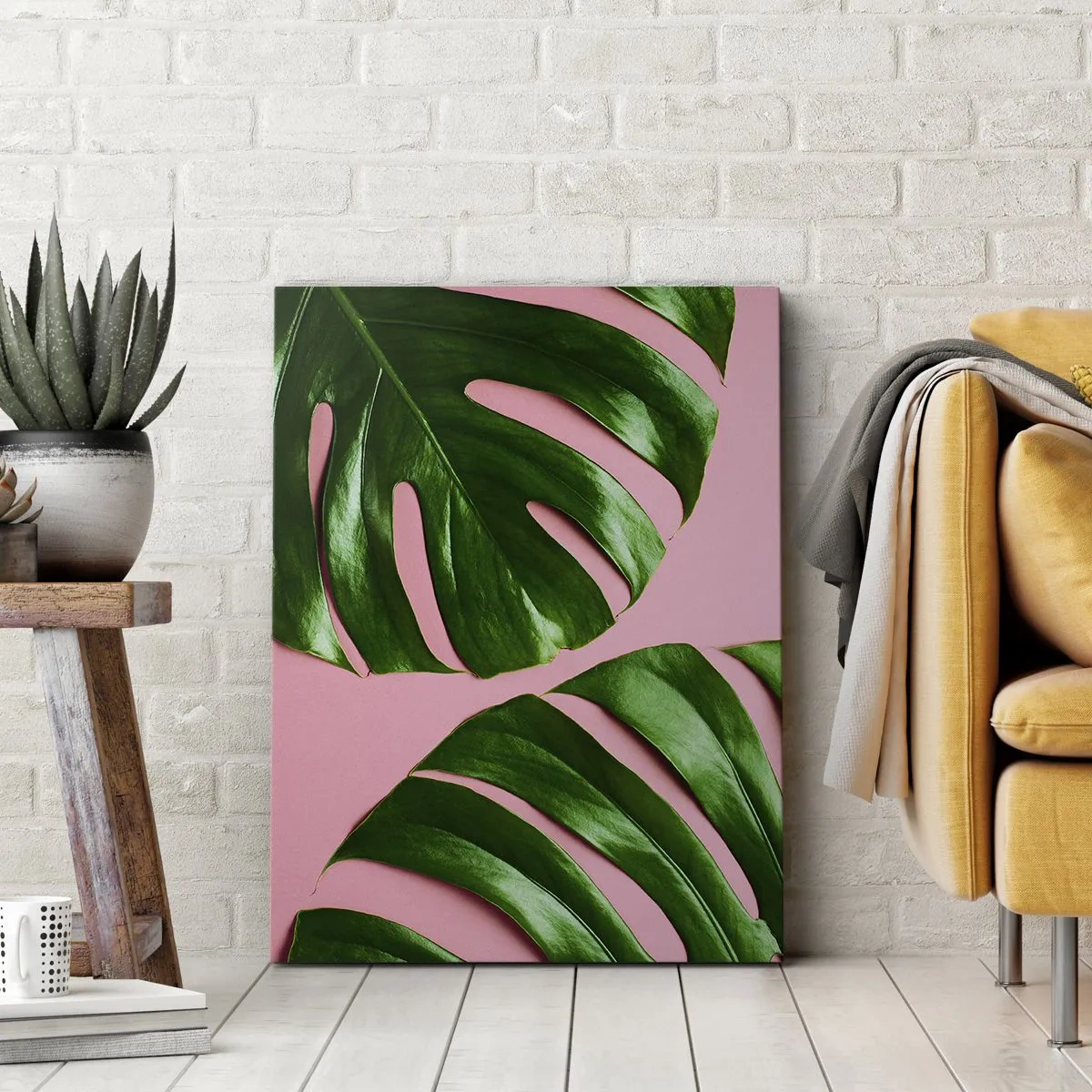 Obraz na płótnie - Zielone liście monstery na różowym tle - 50x70cm - Zielone rendez-vous - Nowoczesna dekoracja ścienna do salonu, kuchni i sypialni ARTTOR