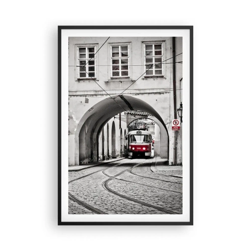 Plakat w czarnej ramie - Przez miejski labirynt - 61x91 cm