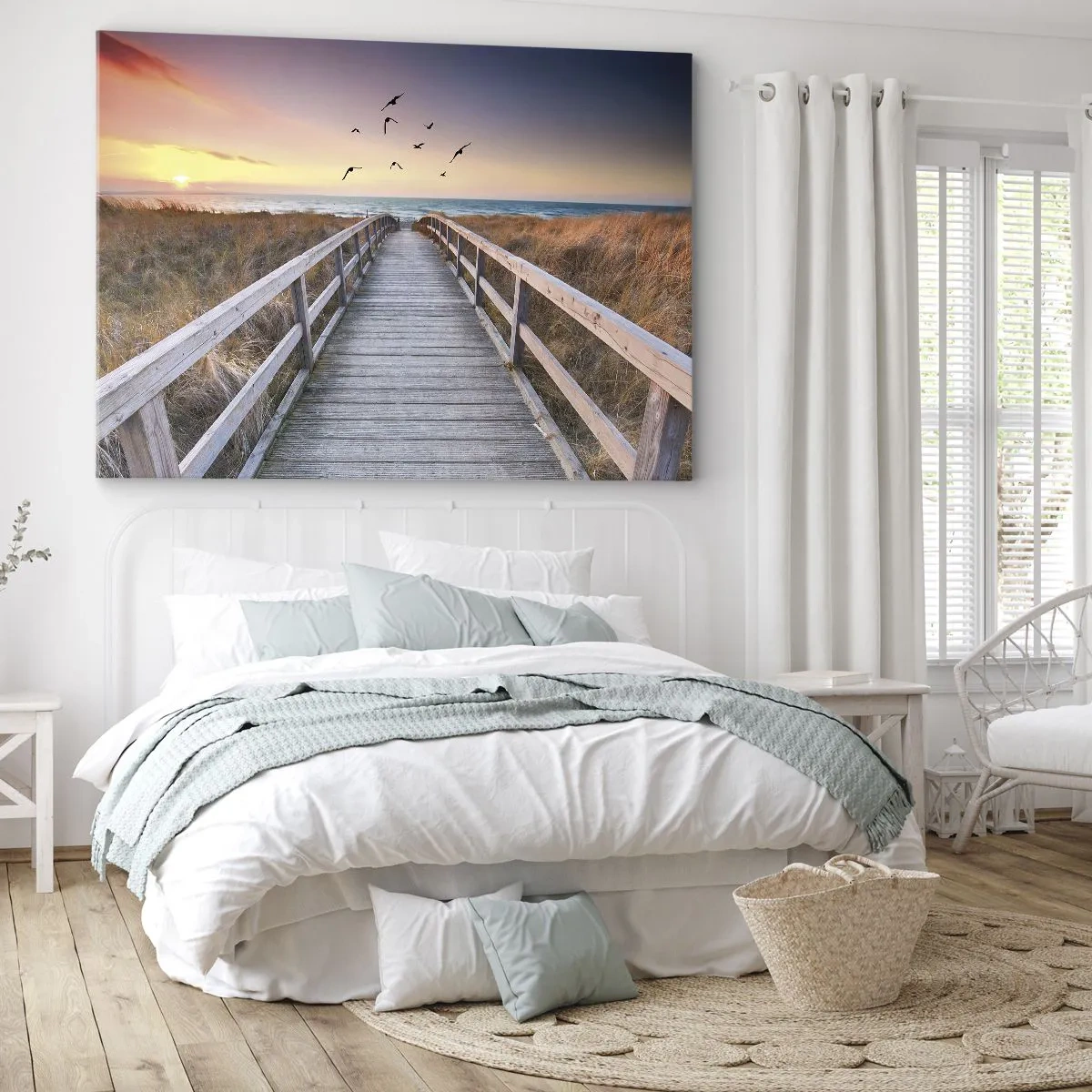 Obraz na płótnie - Drewniany pomost prowadzący na plażę o zachodzie słońca - 70x50cm - Przestrzeń wzlotów - Nowoczesna dekoracja ścienna do salonu i sypialni ARTTOR