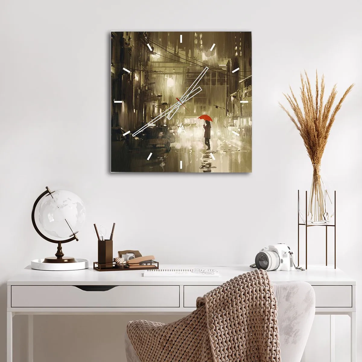 Zegar ścienny - Postać z czerwonym parasolem w deszczowym mieście - 30x30cm - Sama, ale nie samotna - Nowoczesna dekoracja ścienna do salonu i sypialni ARTTOR