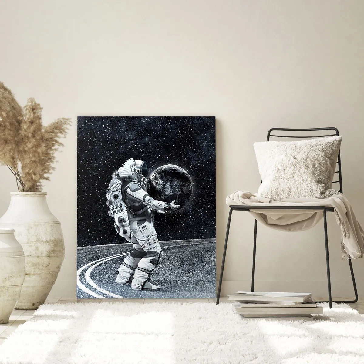 Obraz na szkle - Astronauta niosący Ziemię po drodze we wszechświecie - 50x70cm - Na Mlecznej Drodze - Nowoczesna dekoracja ścienna do salonu, kuchni i sypialni ARTTOR