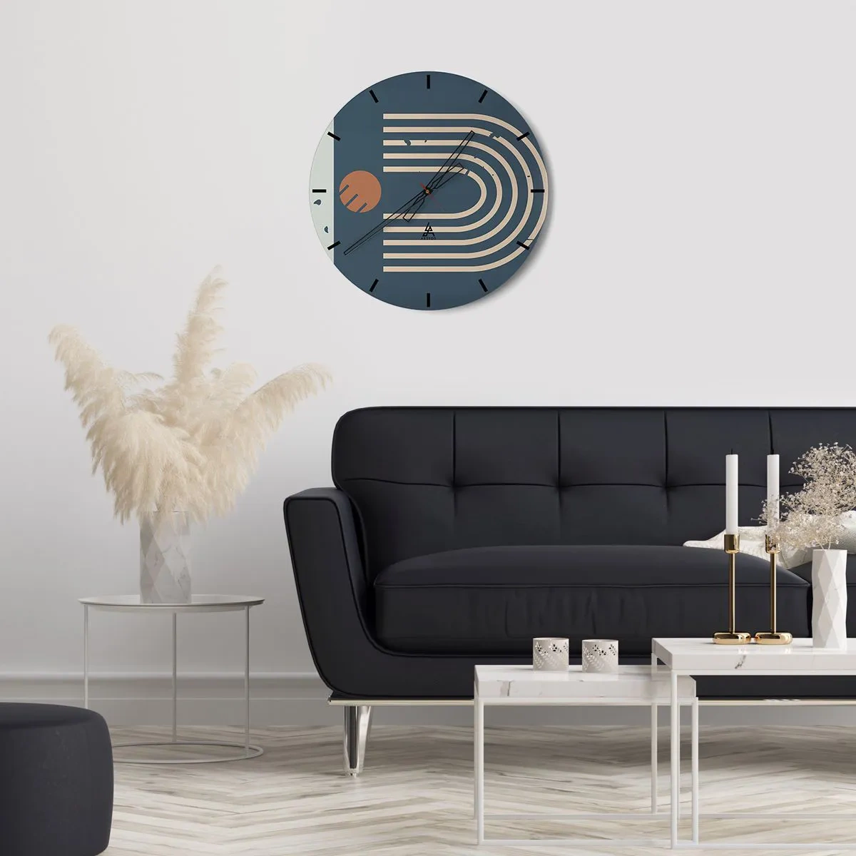 Zegar ścienny - Abstrakcyjny wzór geometryczny w odcieniach granatu i beżu - 30x30cm - Geometria na granacie - Nowoczesna dekoracja ścienna do salonu, kuchni i sypialni ARTTOR