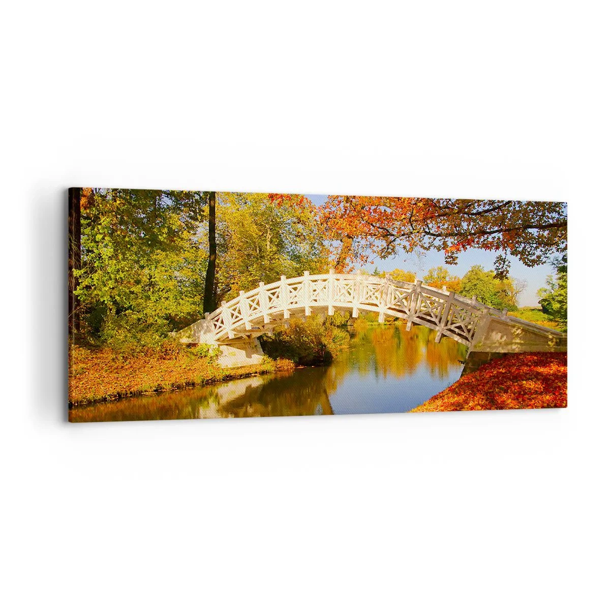 Obraz na płótnie - Mostek w parku otoczony jesiennymi liśćmi nad spokojną wodą - 120x50cm - Na białym mostku westchnień - Nowoczesna dekoracja ścienna do salonu i sypialni ARTTOR