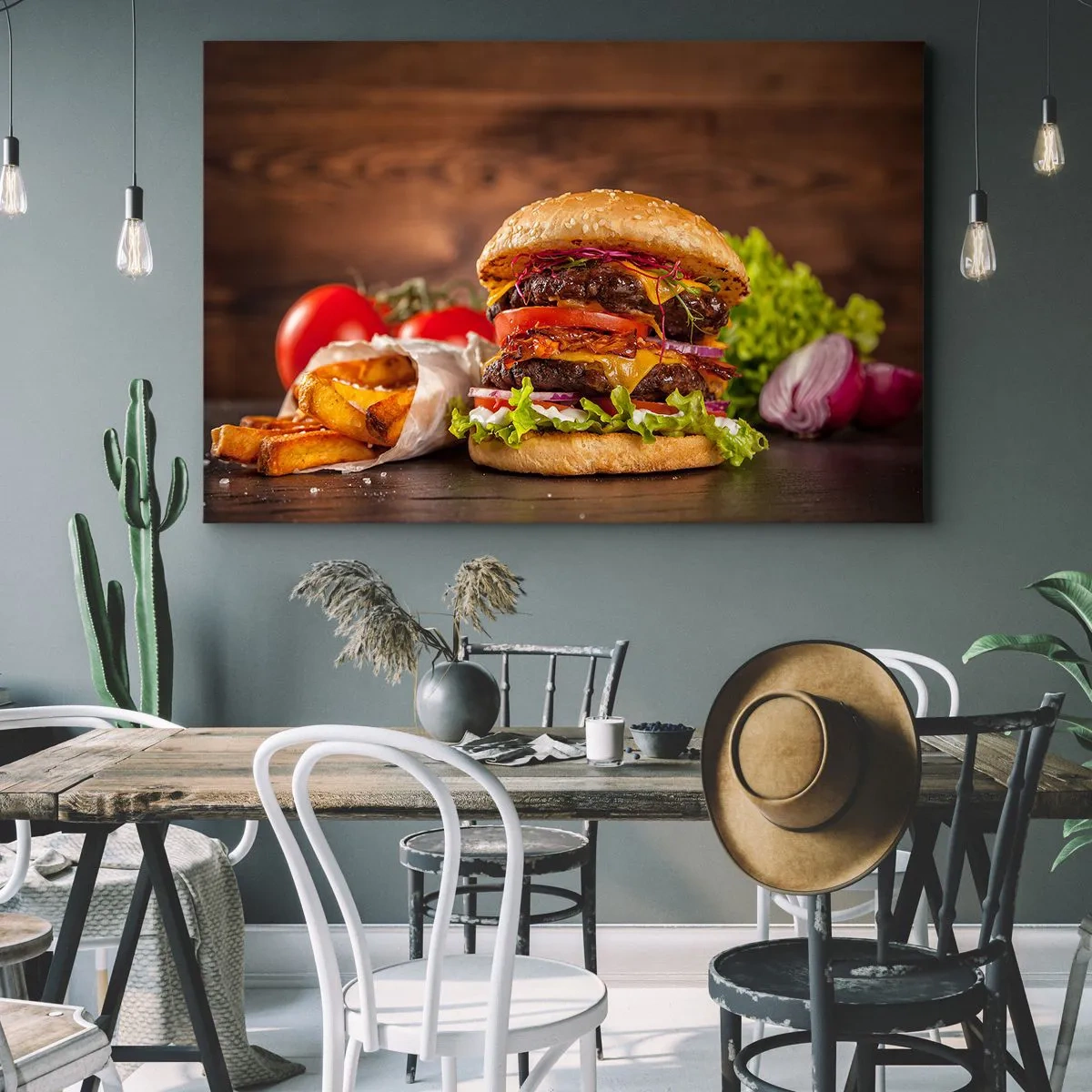 Obraz na płótnie - Apetyczny burger z dodatkami - 70x50cm - Zakazany owoc - Nowoczesna dekoracja ścienna do salonu i sypialni ARTTOR
