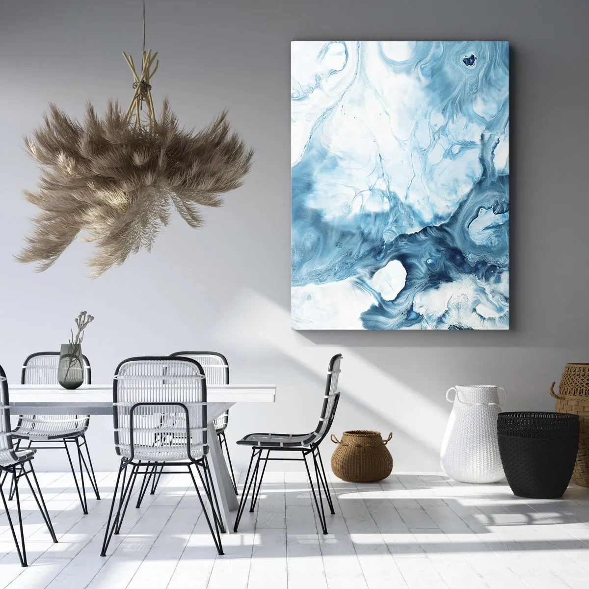 Obraz na płótnie - Abstrakcyjna kompozycja w odcieniach błękitu i bieli - 50x70cm - Koncert błękitu - Nowoczesna dekoracja ścienna do salonu, kuchni i sypialni ARTTOR