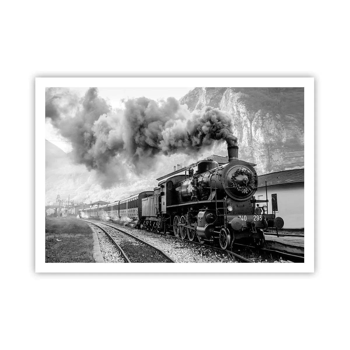 Plakat - Czarno-biała lokomotywa parowa na tle górskiego krajobrazu - 100x70cm - Stoi na stacji… - Nowoczesna dekoracja ścienna do salonu i sypialni ARTTOR