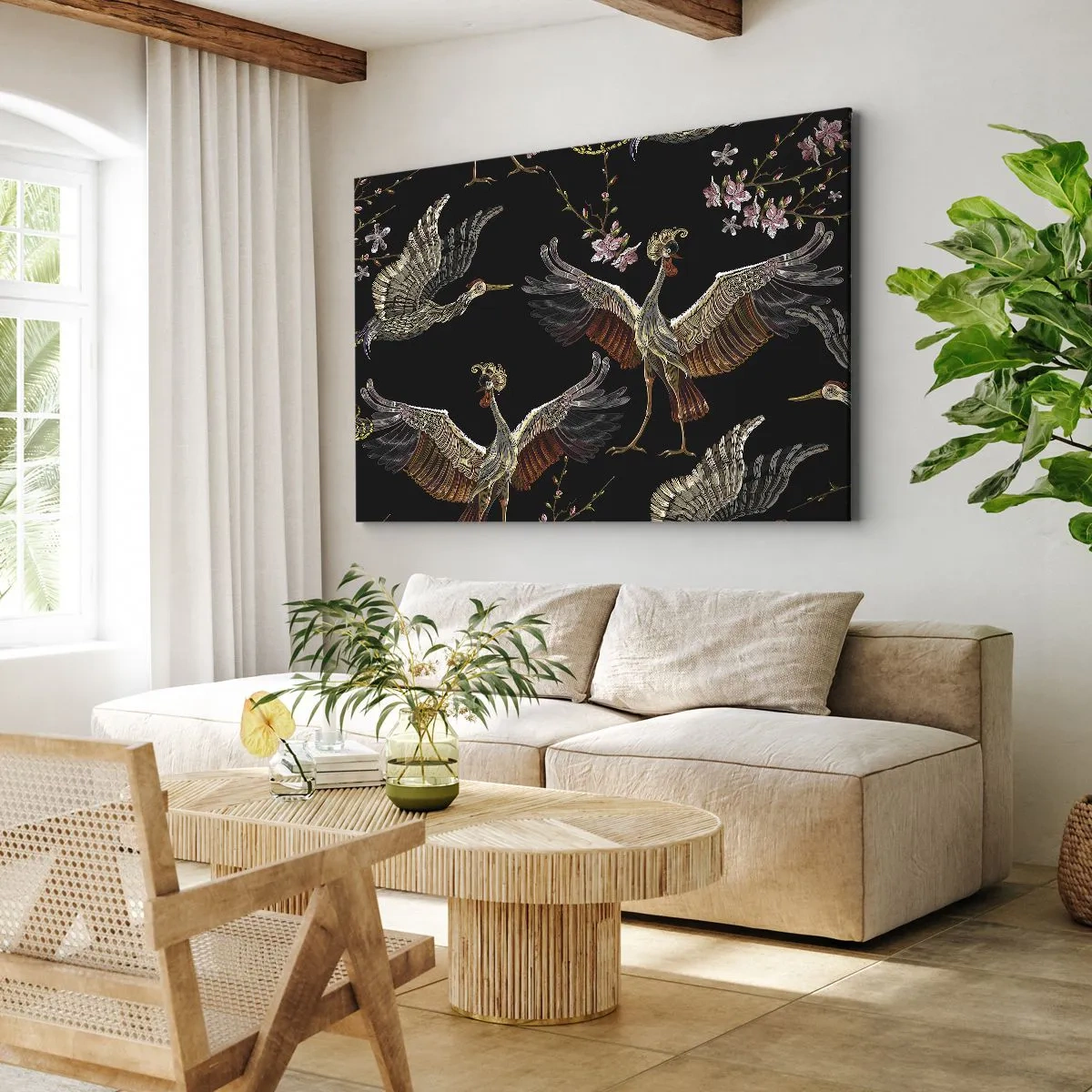 Obraz na płótnie - Stylowe żurawie i kwiaty na czarnym tle - 70x50cm - Baśniowy ptak - Nowoczesna dekoracja ścienna do salonu i sypialni ARTTOR