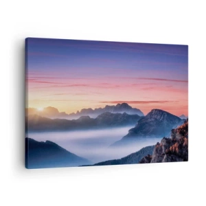 Obraz na płótnie - Górski krajobraz o wschodzie słońca z mgłami w dolinach - 70x50cm - Nad dolinami - Nowoczesna dekoracja ścienna do salonu i sypialni ARTTOR