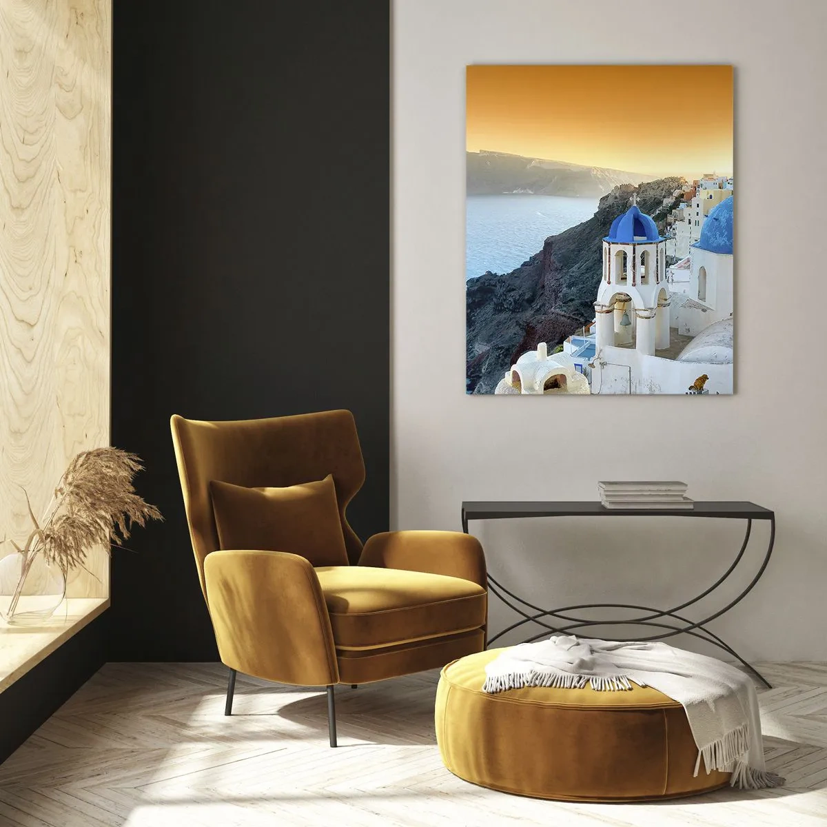 Obraz na szkle - Widok na Santorini z błękitnymi kopułami i klifem - 50x70cm - Santorini - przytulone do skał - Nowoczesna dekoracja ścienna do salonu, kuchni i sypialni ARTTOR