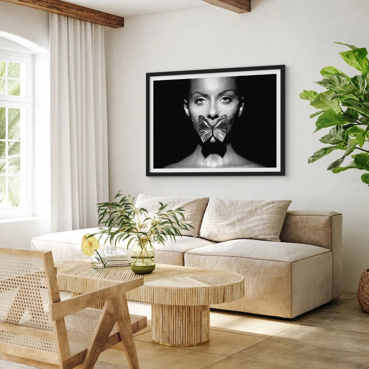 Plakat w czarnej ramie - Motyli pocałunek - 40x30 cm