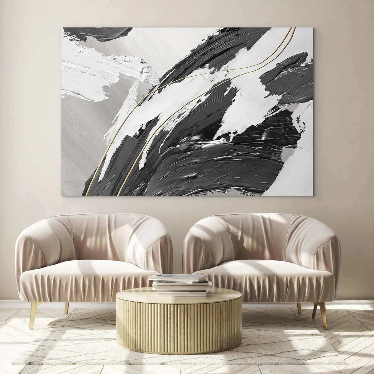 Obraz na szkle - Dynamiczne pociągnięcia czerni i bieli ze złotym akcentem - 70x50cm - Abstrakcja z rozmachem - Nowoczesna dekoracja ścienna do salonu i sypialni ARTTOR