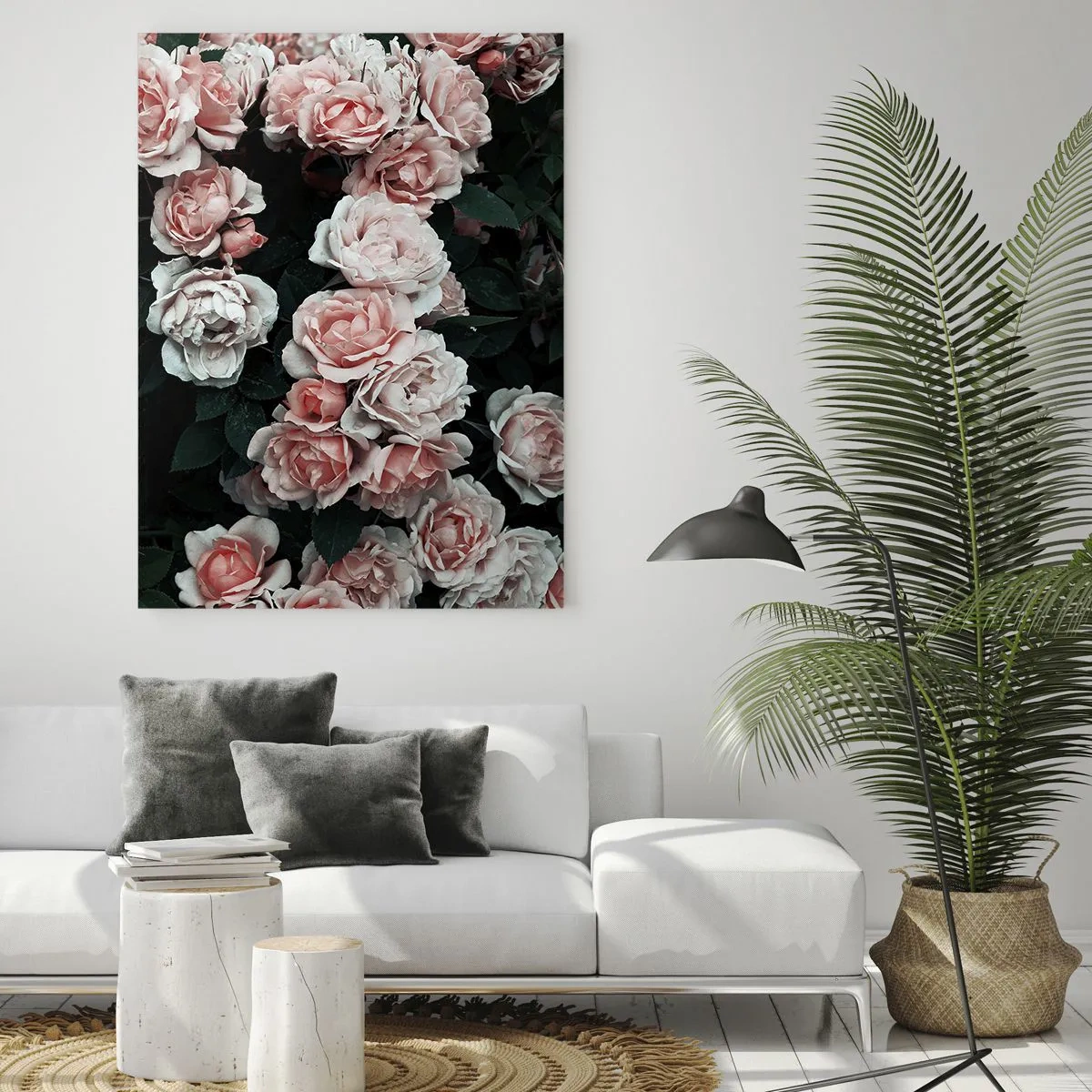 Obraz na szkle - Różowe róże na ciemnym tle w subtelnej kompozycji - 80x120cm - Różany ansamble - Nowoczesna dekoracja ścienna do salonu i sypialni ARTTOR