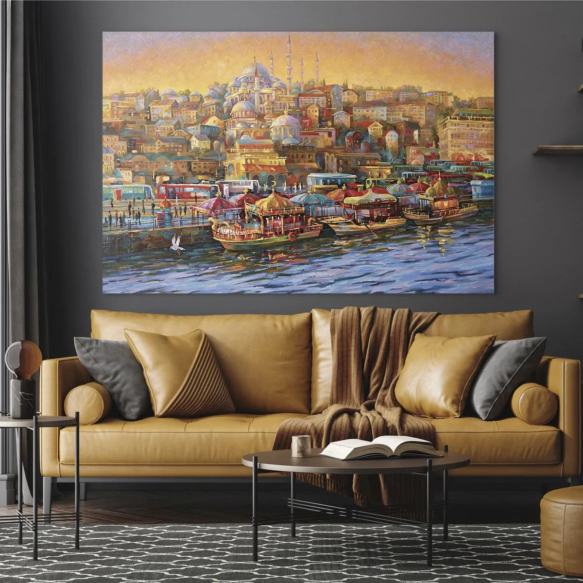 Obraz na szkle - Kolorowy port z łodziami i panoramą miasta o zachodzie słońca - 70x50cm - Stambulska opowieść - Nowoczesna dekoracja ścienna do salonu i sypialni ARTTOR