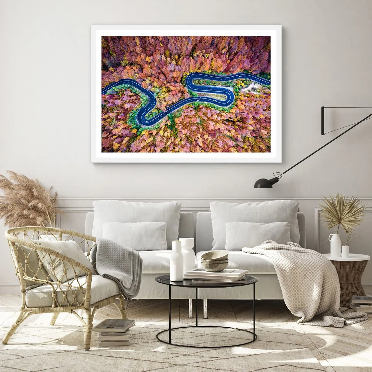 Plakat w białej ramie - Krętą drogą poprzez las - 70x50 cm