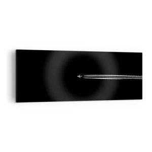 Obraz na płótnie - Samolot odrzutowy z widoczną smugą na czarnym tle - 140x50cm - W inny wymiar - Nowoczesna dekoracja ścienna do salonu i sypialni ARTTOR