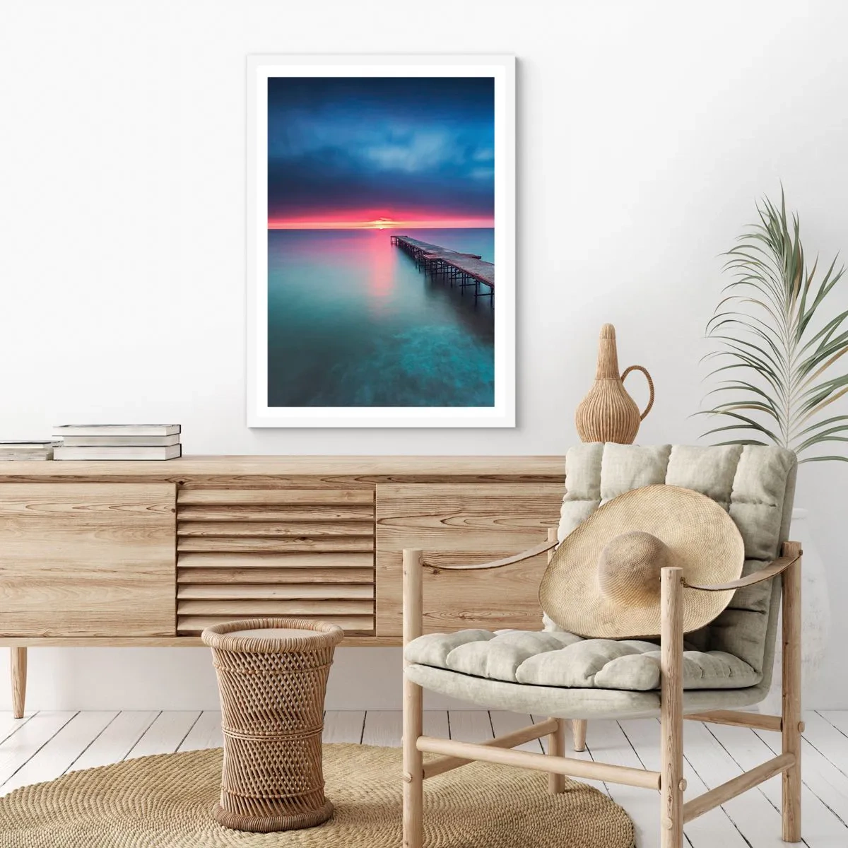 Plakat w białej ramie - Między niebem a ziemią - 70x100 cm