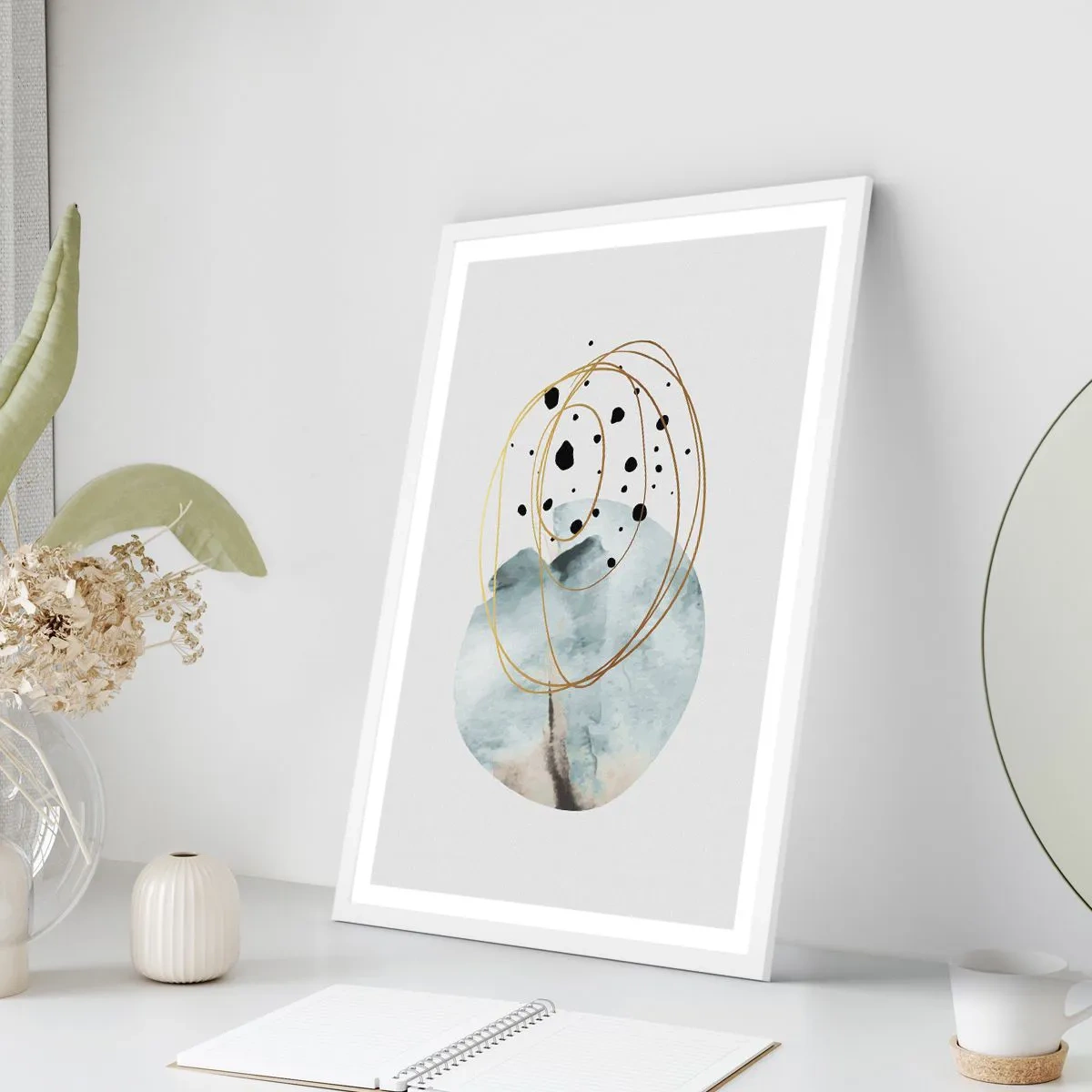 Plakat w białej ramie - W objęciach przestrzeni - 40x50 cm