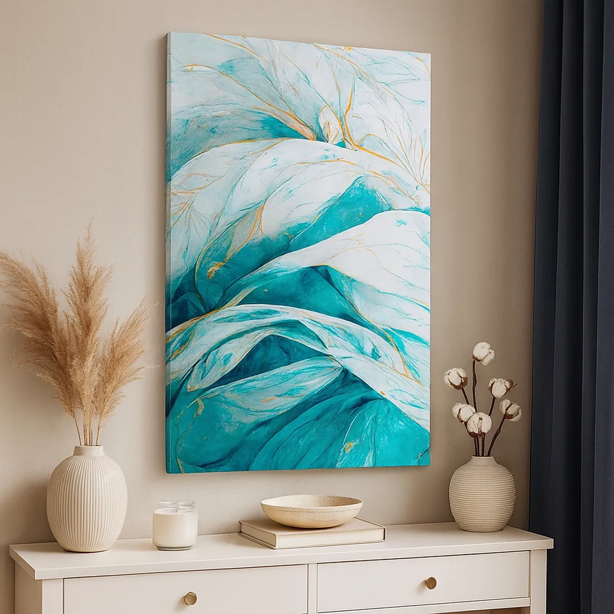 Obraz na płótnie - Abstrakcyjne liście w odcieniach turkusu i bieli z delikatnymi złotymi akcentami - 50x70cm - Błękitna abstrakcja z motywem złota - Nowoczesna dekoracja ścienna do salonu, kuchni i sypialni ARTTOR