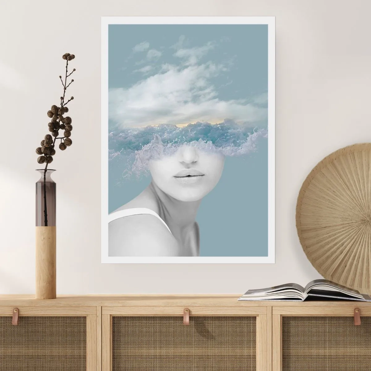 Plakat - Kobieta z falami oceanu zamiast oczu - 50x70cm - Z głową w chmurach - Nowoczesna dekoracja ścienna do salonu, kuchni i sypialni ARTTOR