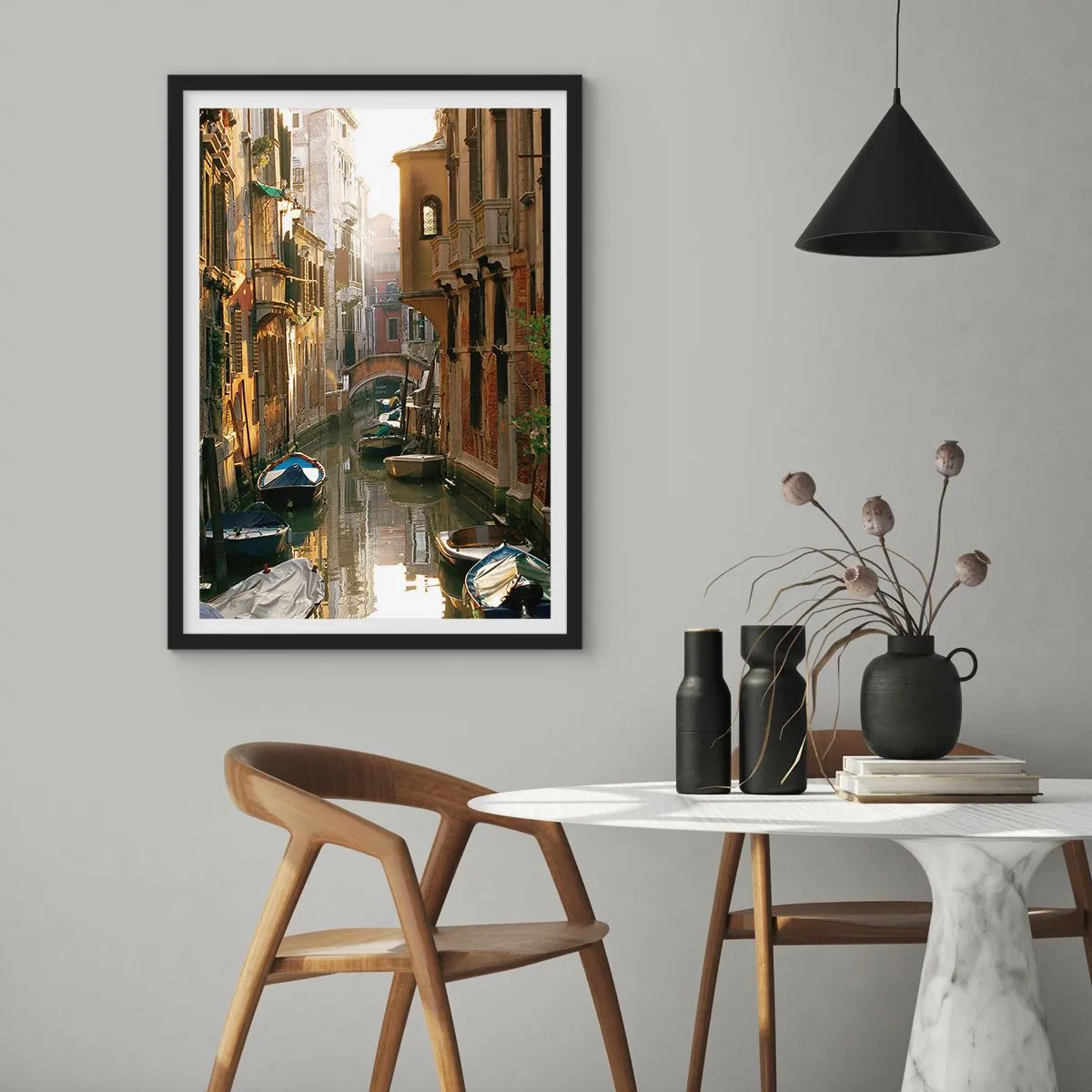 Plakat w czarnej ramie - W weneckim zaułku - 40x50 cm
