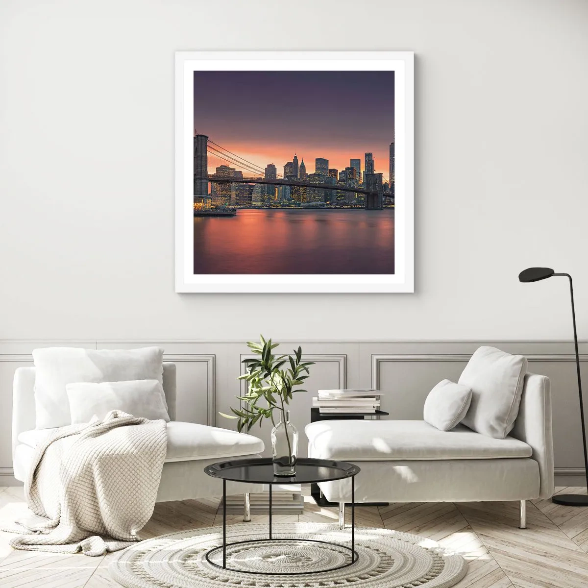 Plakat w białej ramie - Zatopione w  liliowej ciszy - 60x60 cm