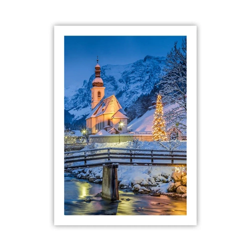 Plakat - Kościół w zimowej scenerii z choinką i oświetleniem świątecznym - 50x70cm - Duch Świąt - Nowoczesna dekoracja ścienna do salonu, kuchni i sypialni ARTTOR