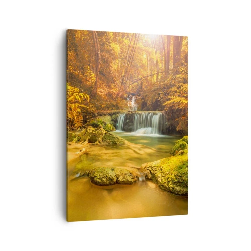 Obraz na płótnie - Jesienny wodospad w złotym świetle lasu - 50x70cm - Leśna kaskada w złocie - Nowoczesna dekoracja ścienna do salonu, kuchni i sypialni ARTTOR