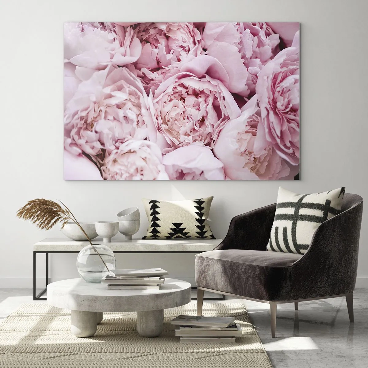 Obraz na szkle - Bukiet jasnoróżowych piwonii w zbliżeniu - 70x50cm - Przytulone i pachnące - Nowoczesna dekoracja ścienna do salonu i sypialni ARTTOR