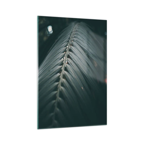 Obraz na szkle - Zbliżenie na detal liścia palmowego w ciemnej tonacji - 70x100cm - Precyzja natury - Nowoczesna dekoracja ścienna do salonu i sypialni ARTTOR