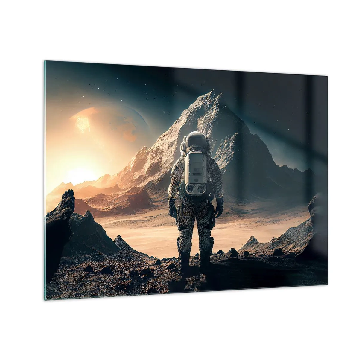 Obraz na szkle - Astronauta na obcej planecie z górzystym pejzażem - 70x50cm - Nowe wyzwanie - Nowoczesna dekoracja ścienna do salonu i sypialni ARTTOR