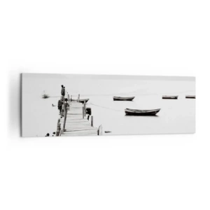 Obraz na płótnie - Drewniane molo i łodzie na spokojnej wodzie - 160x50cm - Nad wodą cichą i czystą - Nowoczesna dekoracja ścienna do salonu i sypialni ARTTOR