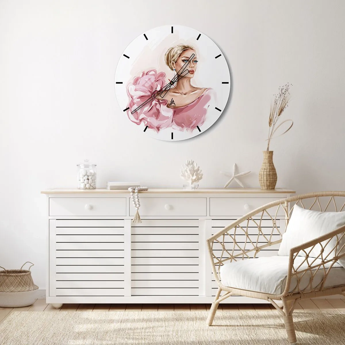 Zegar ścienny - Stylizowany portret kobiety w różowej sukni na białym tle - 30x30cm - Jak  malowana… - Nowoczesna dekoracja ścienna do salonu, kuchni i sypialni ARTTOR