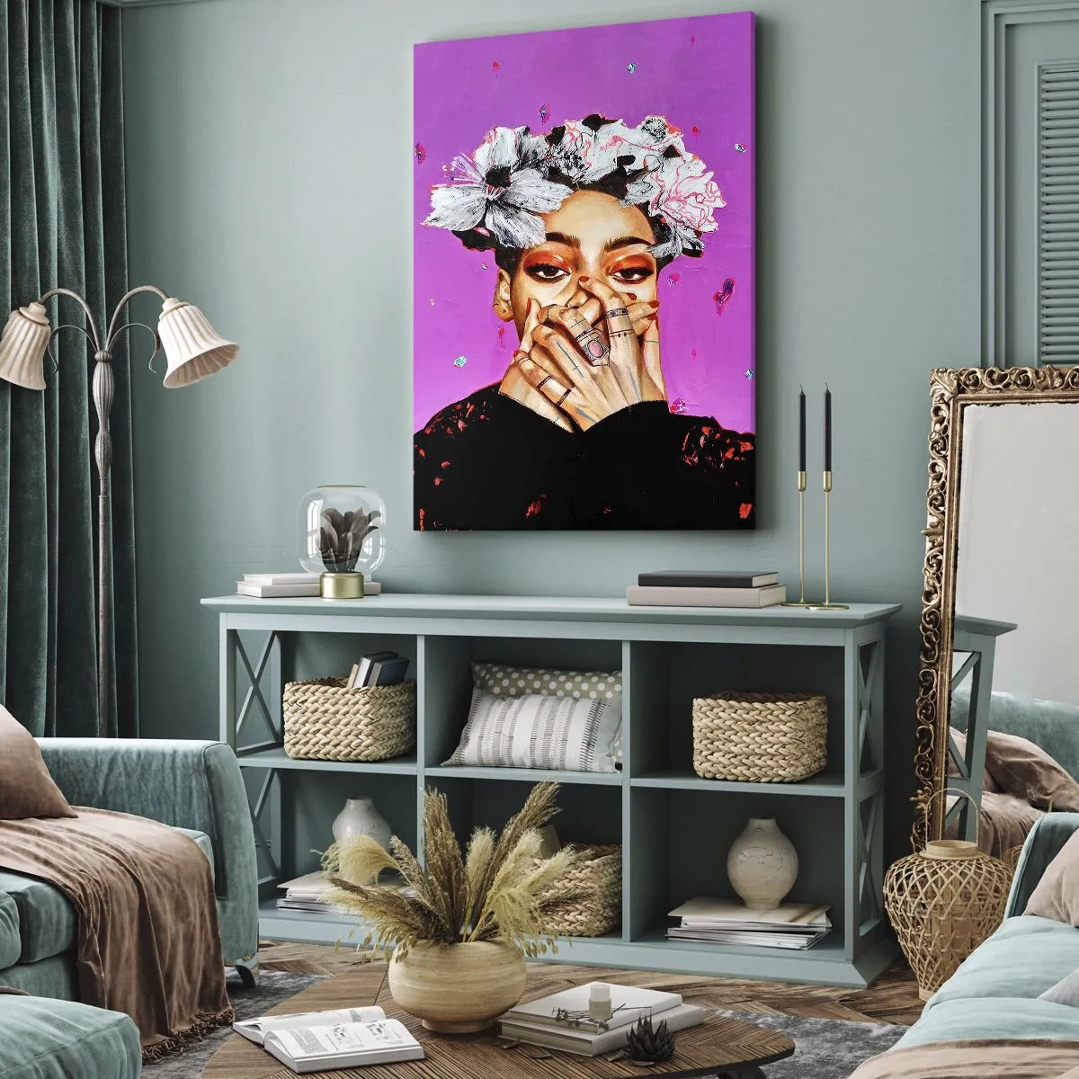 Obraz na płótnie - Portret kobiety na różowym tle z kwiatami we włosach - 80x120cm - Trochę szalona - Nowoczesna dekoracja ścienna do salonu i sypialni ARTTOR