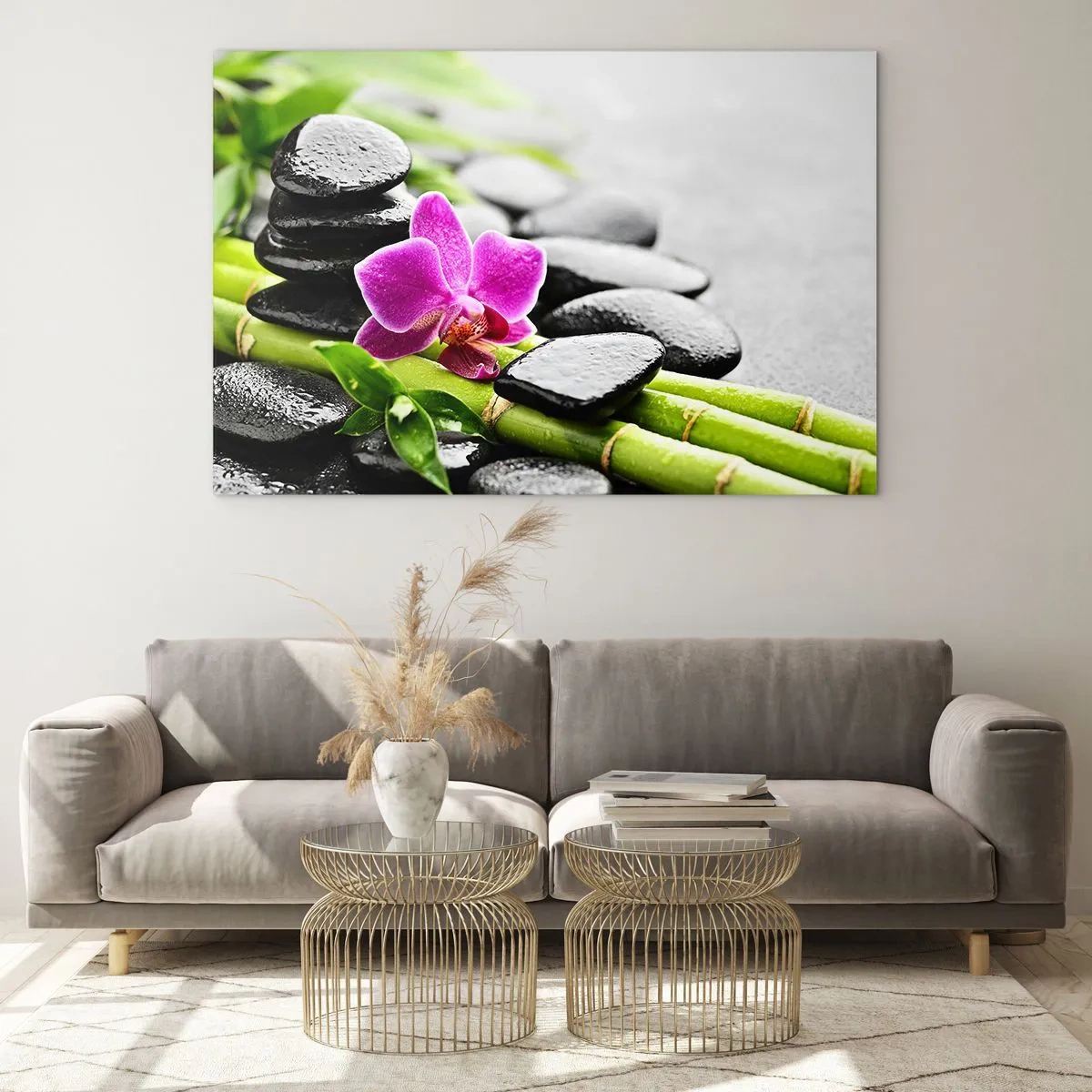 Obraz na szkle - Orchidea, czarne kamienie i bambus w spokojnej aranżacji - 70x50cm - W spokojnej równowadze - Nowoczesna dekoracja ścienna do salonu i sypialni ARTTOR