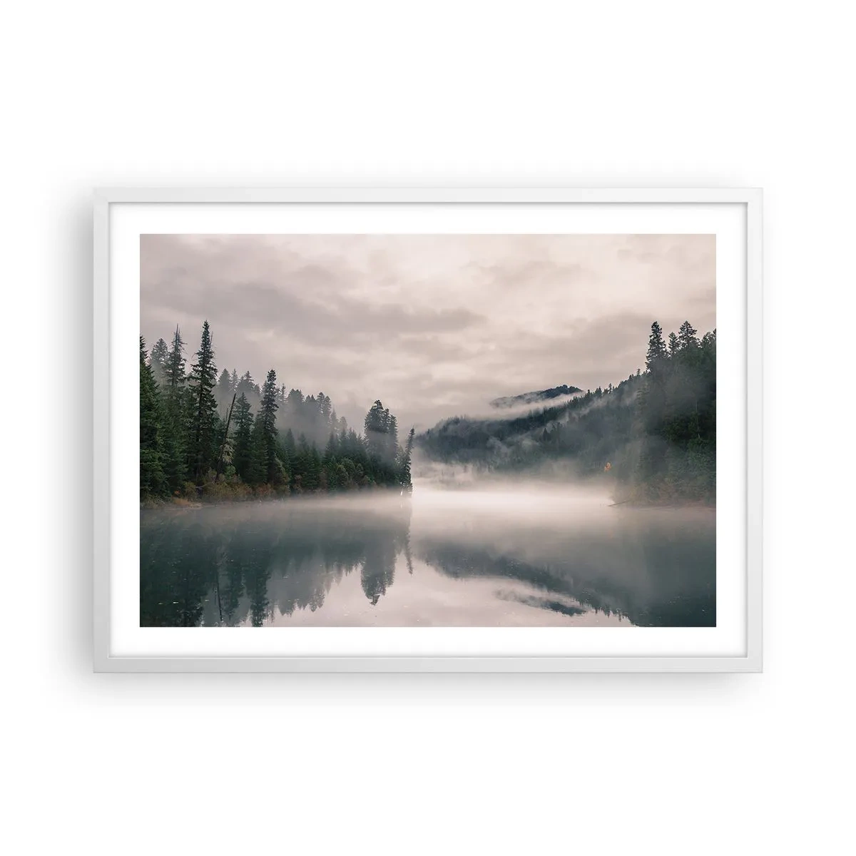 Plakat w białej ramie - W zadumie, we mgle - 70x50 cm