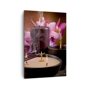 Obraz na płótnie - Figurka Buddy z zapalonymi świecami i kadzidełkami - 70x100cm - Oczyścić umysł, uspokoić ciało - Nowoczesna dekoracja ścienna do salonu i sypialni ARTTOR