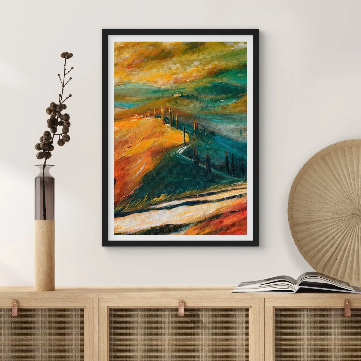 Plakat w czarnej ramie - Pejzaż w intensywnych kolorach, droga przez wzniesienia - 50x70cm - Toskański pejzaż - Nowoczesna dekoracja ścienna do salonu i sypialni ARTTOR