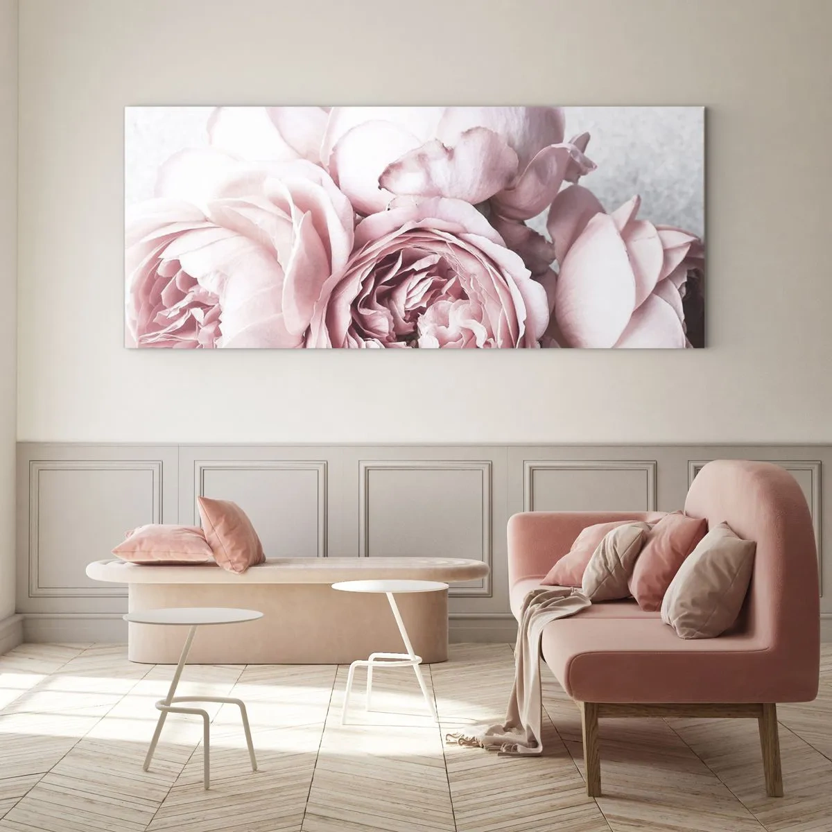 Obraz na szkle - Różowe piwonie w delikatnym świetle na jasnym tle - 120x50cm - Dla romantyków - Nowoczesna dekoracja ścienna do salonu i sypialni ARTTOR