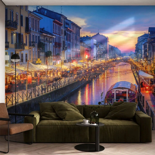 Fototapeta Premium Sand - Urokliwy widok na kanał - 100x70cm - Wieczór światła i zabawy - Nowoczesna dekoracja ścienna do salonu, kuchni i sypialni ARTTOR