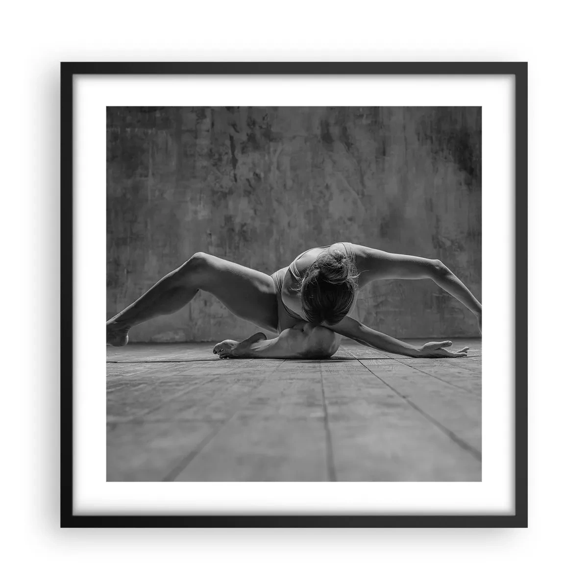 Plakat w czarnej ramie - Symetria odnaleziona - 50x50 cm