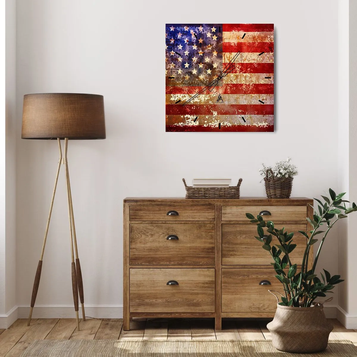 Zegar ścienny - Stylizowana flaga USA z efektem postarzenia - 30x30cm - Chwała nie przemija - Nowoczesna dekoracja ścienna do salonu i sypialni ARTTOR