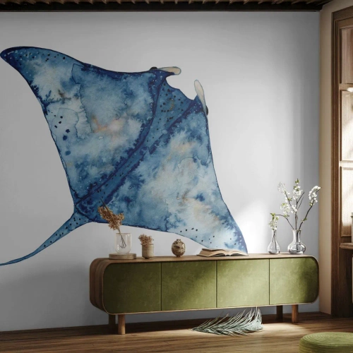 Fototapeta Standard Eco - Niebieska płaszczka w stylu akwareli na białym tle - 100x70cm - Życie w błękicie - Nowoczesna dekoracja ścienna do salonu i sypialni ARTTOR