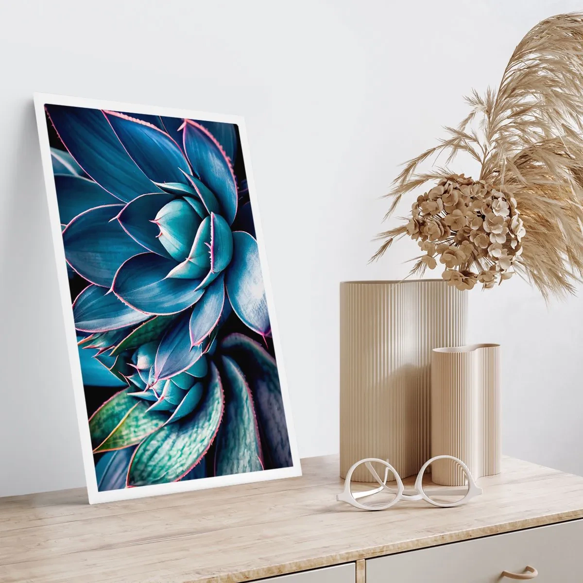 Plakat - Agawa w odcieniach niebieskiego i zieleni - 50x70cm - Witalna siła - Nowoczesna dekoracja ścienna do salonu, kuchni i sypialni ARTTOR