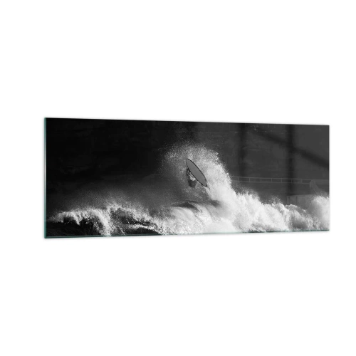 Obraz na szkle - Surfer na fali w monochromatycznym ujęciu - 140x50cm - Wyzwanie przyjęte! - Nowoczesna dekoracja ścienna do salonu i sypialni ARTTOR